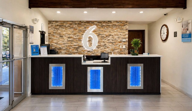 Studio 6 Suites – Mesquite, TX – Gross Rd.