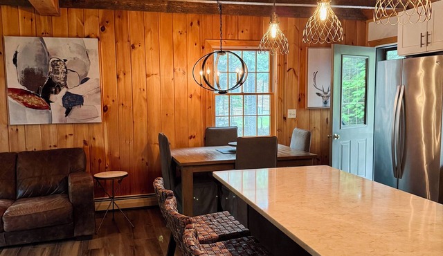 Stylish Lakeside Cabin on Moosehead Lake Renovated Interior Sleeps 8-10