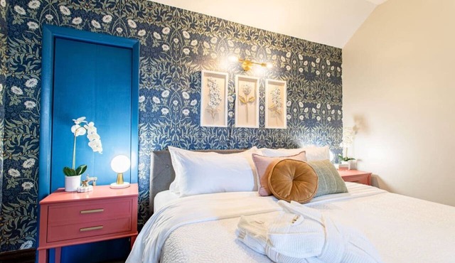 Stylish Liberty Loft | Off-Street Parking