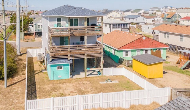 Sun Realty pet-friendly centrally-located oceanside home in KDH!