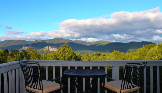 Sunny Condo w/Outlet Shops, Expansive Mountain, Valley Views Near North Conway