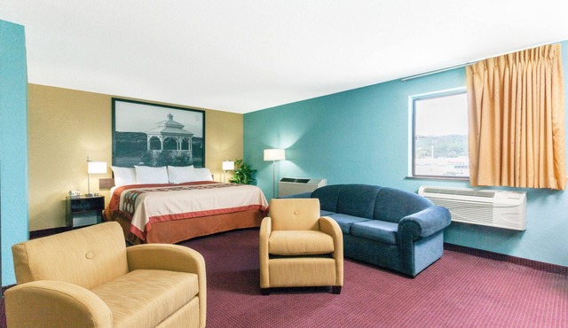 Super 8 by Wyndham Bath Hammondsport Area