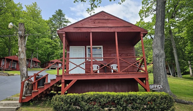 The Gold Eagle Cottage 16