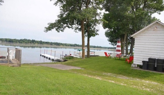 The Lakeside Lodge
