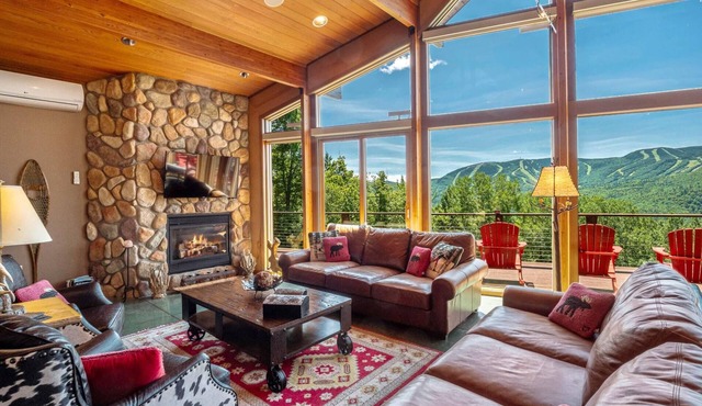 The Ridge House-Modern Chalet! Spectacular Slope Views