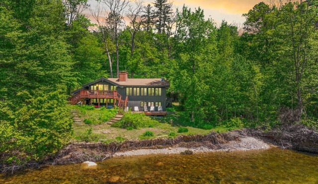 The Riverglass | Saco River Oasis, Hot Tub, Views