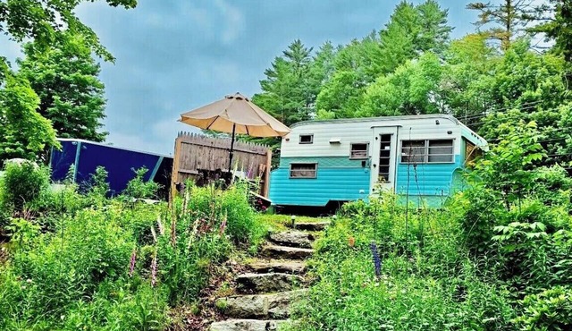The wander-in Camper River Front, 1BR, Firepit