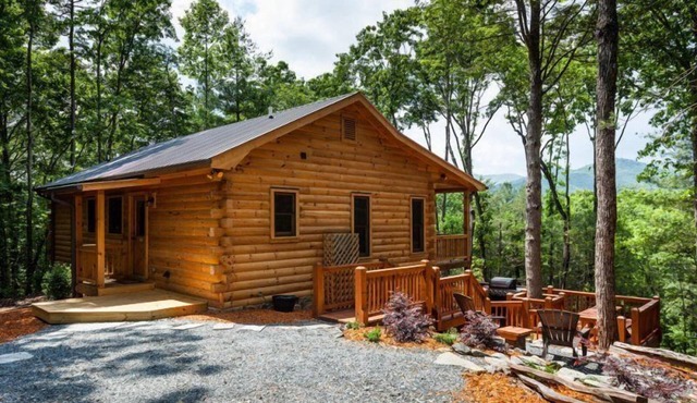 The Weeks End | Ellijay, GA