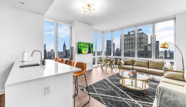 Time Square APT