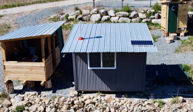 Tiny Cabin on Blue Hill Farm