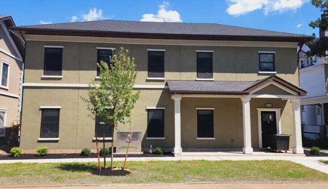 Townhomes at the Falls - 314 F Upper - Buffalo Ave 2 Blocks from the Falls!
