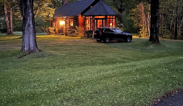 Tranquil Maine Mountain Retreat with Scenic Trails and Private River Access