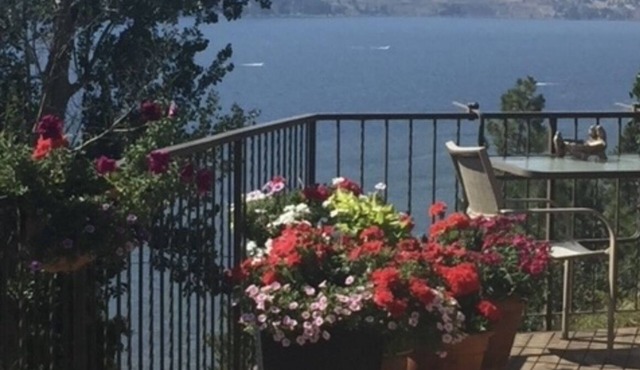 Tranquil setting with beautiful views overlooking Skaha Lake in Okanagan Falls