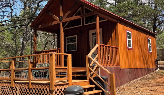 TRINITY OAK OASIS CABIN: Spiritual Rtrt & Cntry MicroResort, Rest & Restoration
