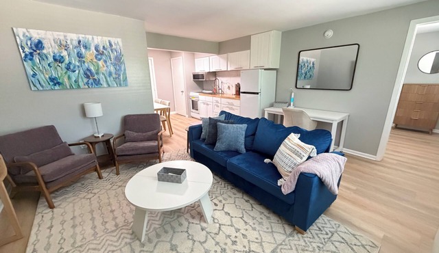 Twin Oaks Extended Stay One Bedroom - 2817 Apt 13