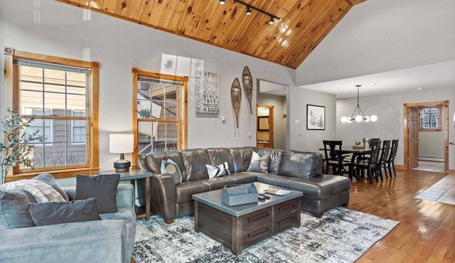 Twitchell Brook Townhouse-Unit 3