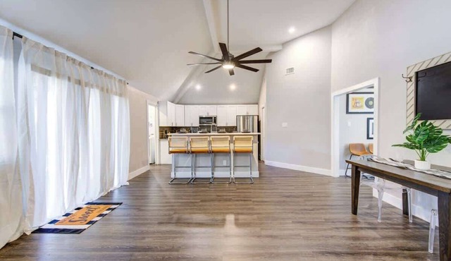 Ultimate Getaway Explore Katy & Houston in Style in Katy