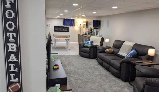 Ultimate Pro Football HOF Vacation Rental