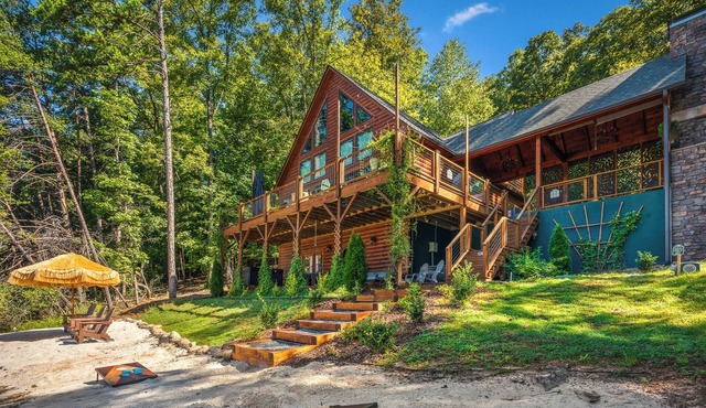 Ultra lux lakefront estate with private beach