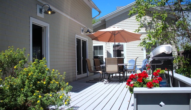 Unique set-up~Beautiful Lilac cottage offers the most privacy