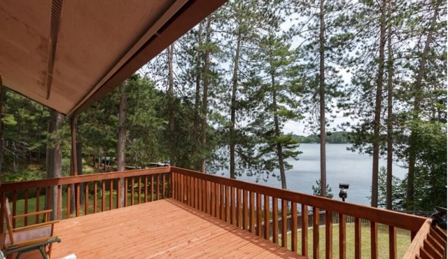 Unique Waterfront Cabin In Tomahawk - 5 bedrooms available