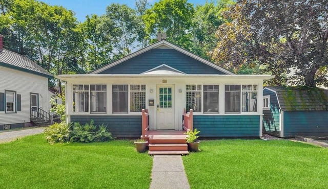 Updated, Century-Old Home w/Glass Porch - Walk into Town/Acadia