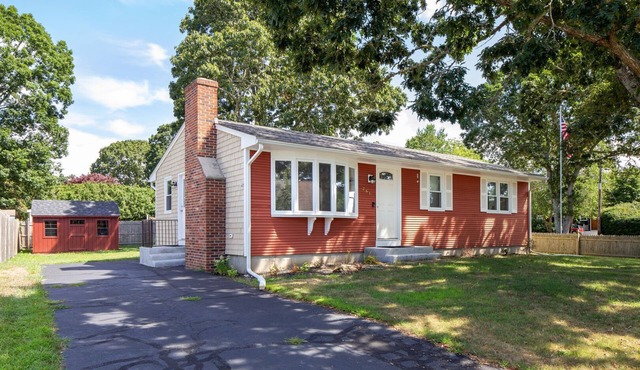 Updated ranch on Harbour Island perfect for your next seaside getaway!