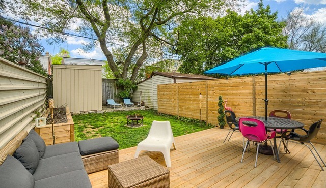 ★ Upper Beaches Zen Den - Entire House + Parking ★