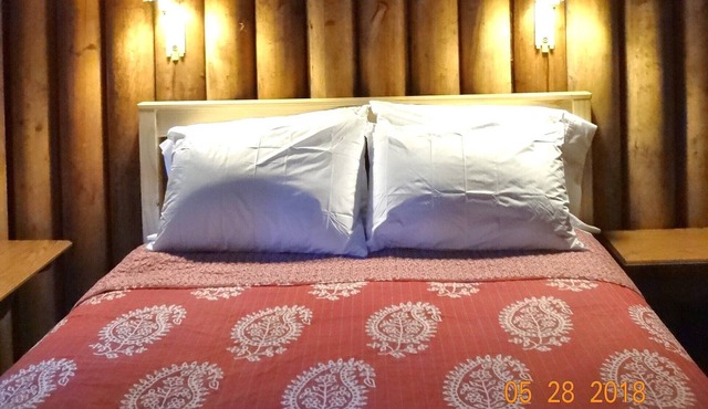 Vintage Maine Log Cabin Near Moosehead Lake Updated For Comfort