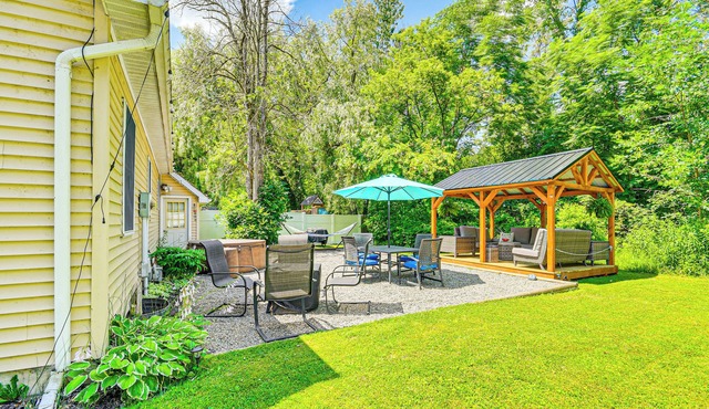 Walk to Owasco Lake: Auburn Home w/Hot Tub