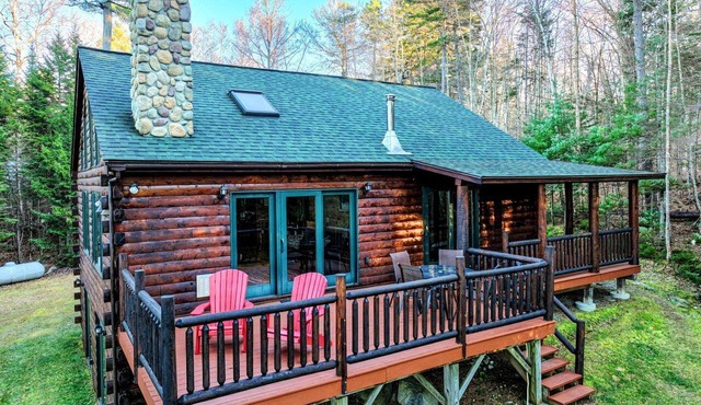 Waterfront Cabin with Private Deck Loaded with Kayaks in Maine