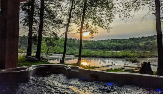 Waterfront Chalet North Pond - Privacy MODERN - DOCK and kayaks