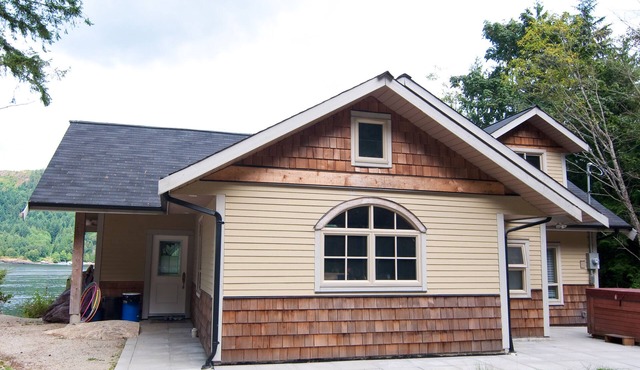Waterfront,Dock,View,Dive,Kayak,Eagles,Seals,Boating,occasional Whales & Hiking!