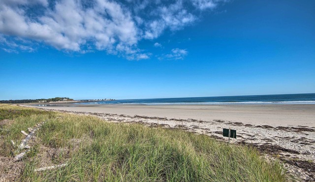 Waterfront Kennebunk Retreat on Private Beach
