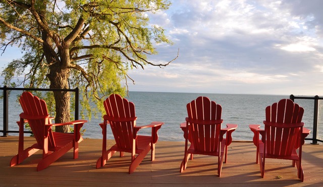 Waterfront Modern Cozy 3-bedroom Entire Cottage
