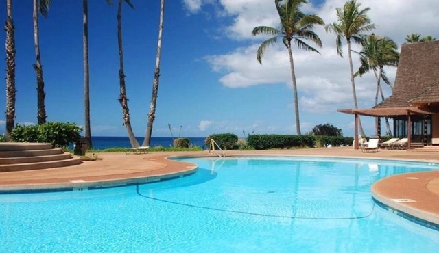 West Molokai. Remote and Private. Hawaii's best. Ocean view Watch the Whales