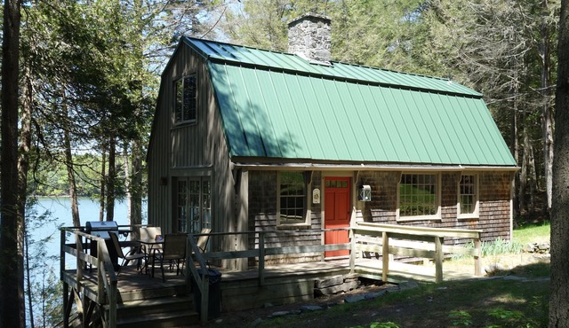 Westport Island Cabin on the river with private dock. Drive, boat or fly in.