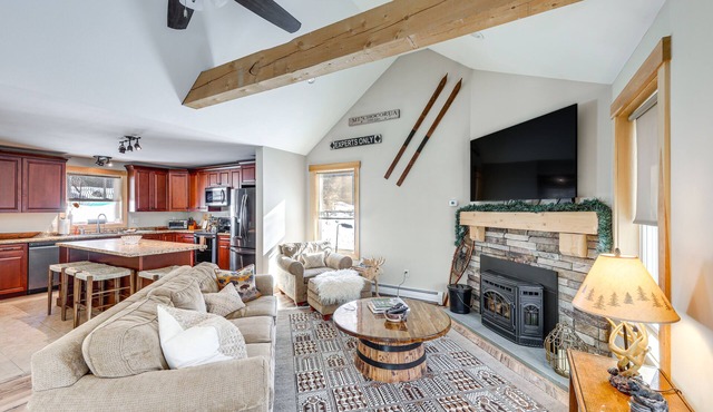 White Mountain Home Near Lakes & Kancamagus Hwy!