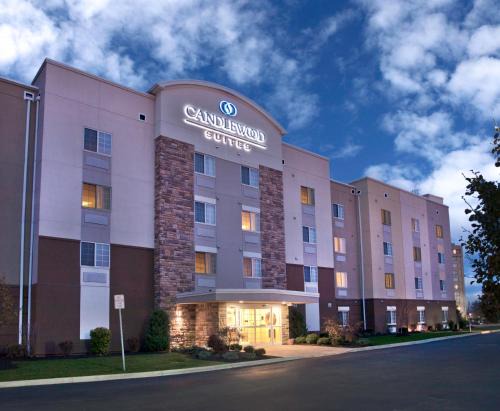 Candlewood Suites Buffalo Amherst Ihg Hotel 