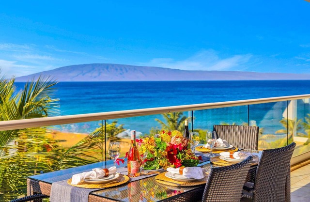 Honua Kai | Ocean View 3 BR Sleeps 10 | Car Incl. w/6+ Nights | HKH-504 by KBM