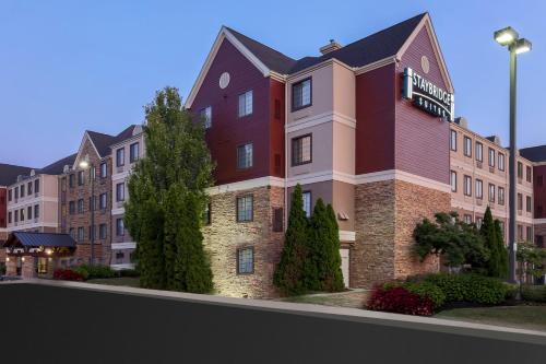 Staybridge Ihg Hotel 