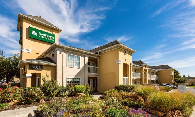 Taylorsville Hotel | HomeTowne Studios by Red Roof Salt Lake City - Mid Valley