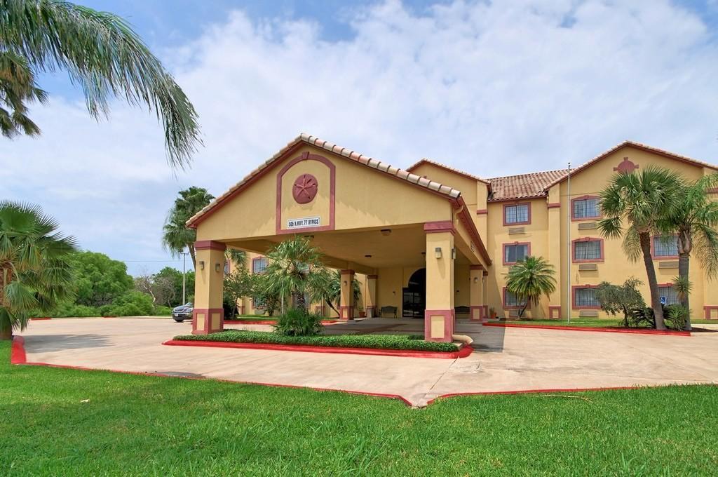 Kingsville Hotel | Quality Inn Kingsville Hwy 77
