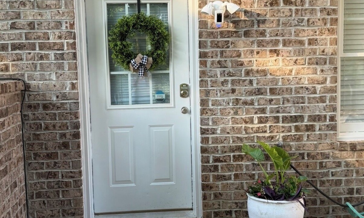 Farmington House | The Corner Suite-Close to The Dawgs’ Classic City