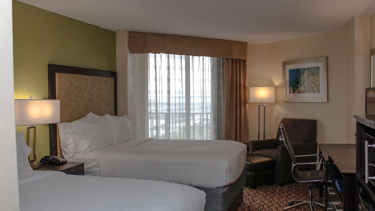 Photo of Bedroom in Central City