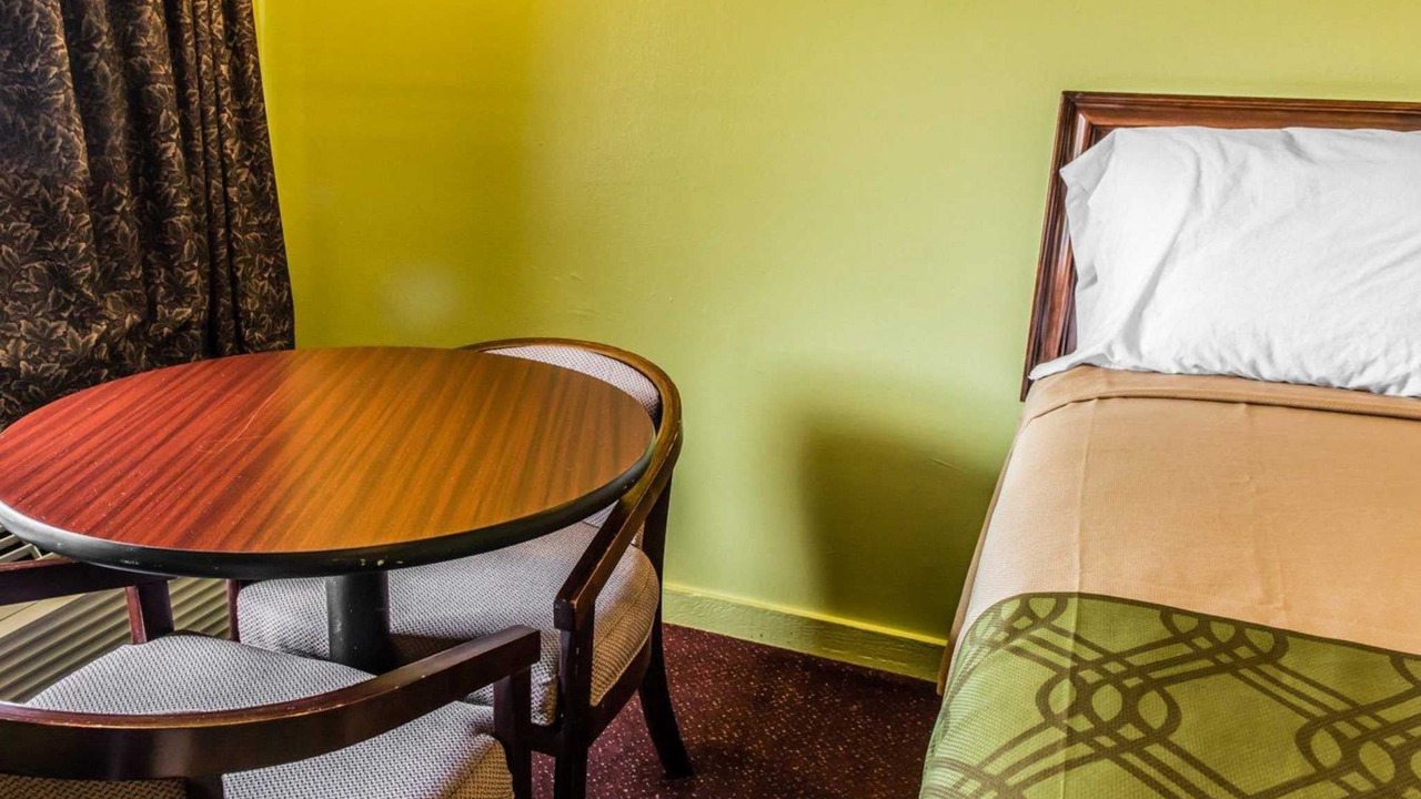 Photo of Bedroom in South Hills