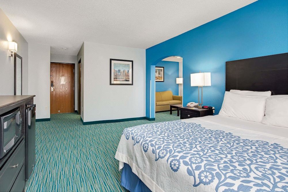 Photo of Bedroom in Garland