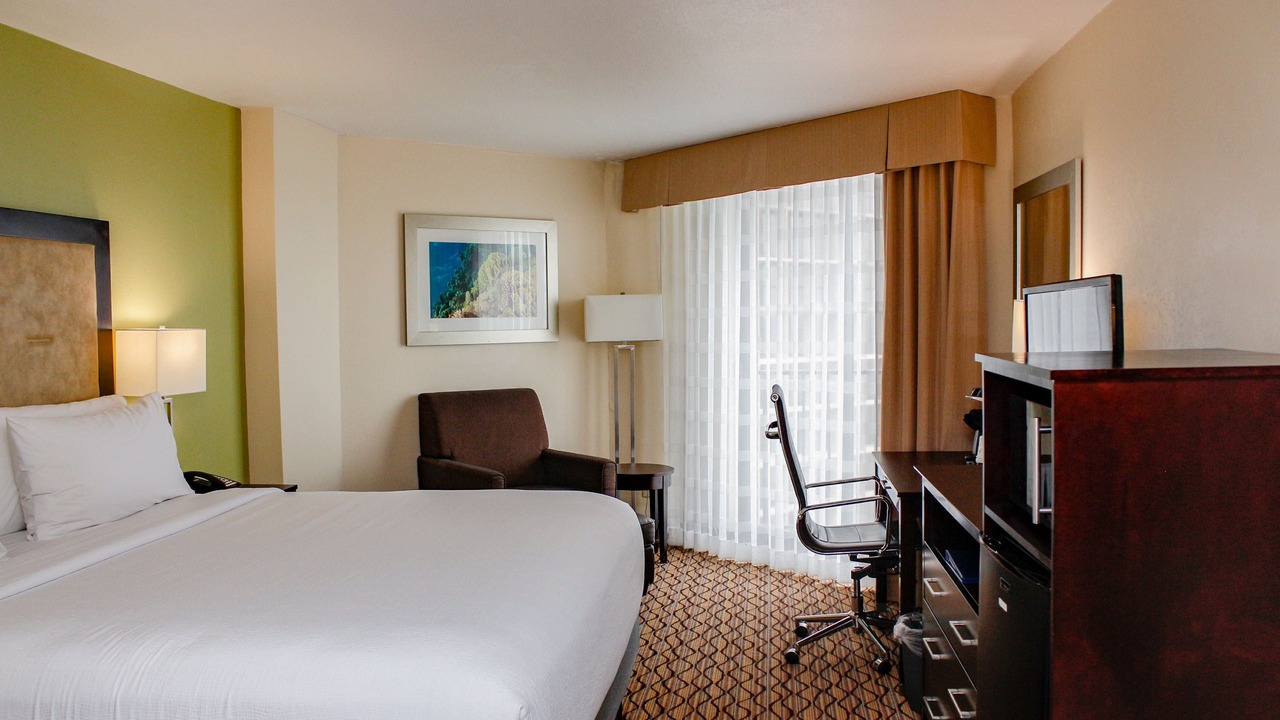 Photo of Bedroom in Central City