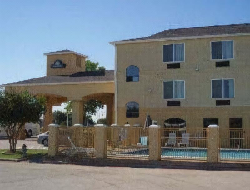 Photo of Buildings in Garland
