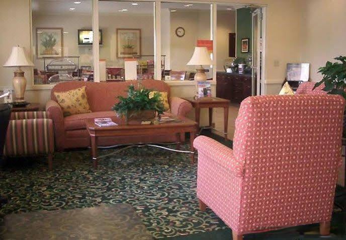 Photo of Livingroom in Joplin